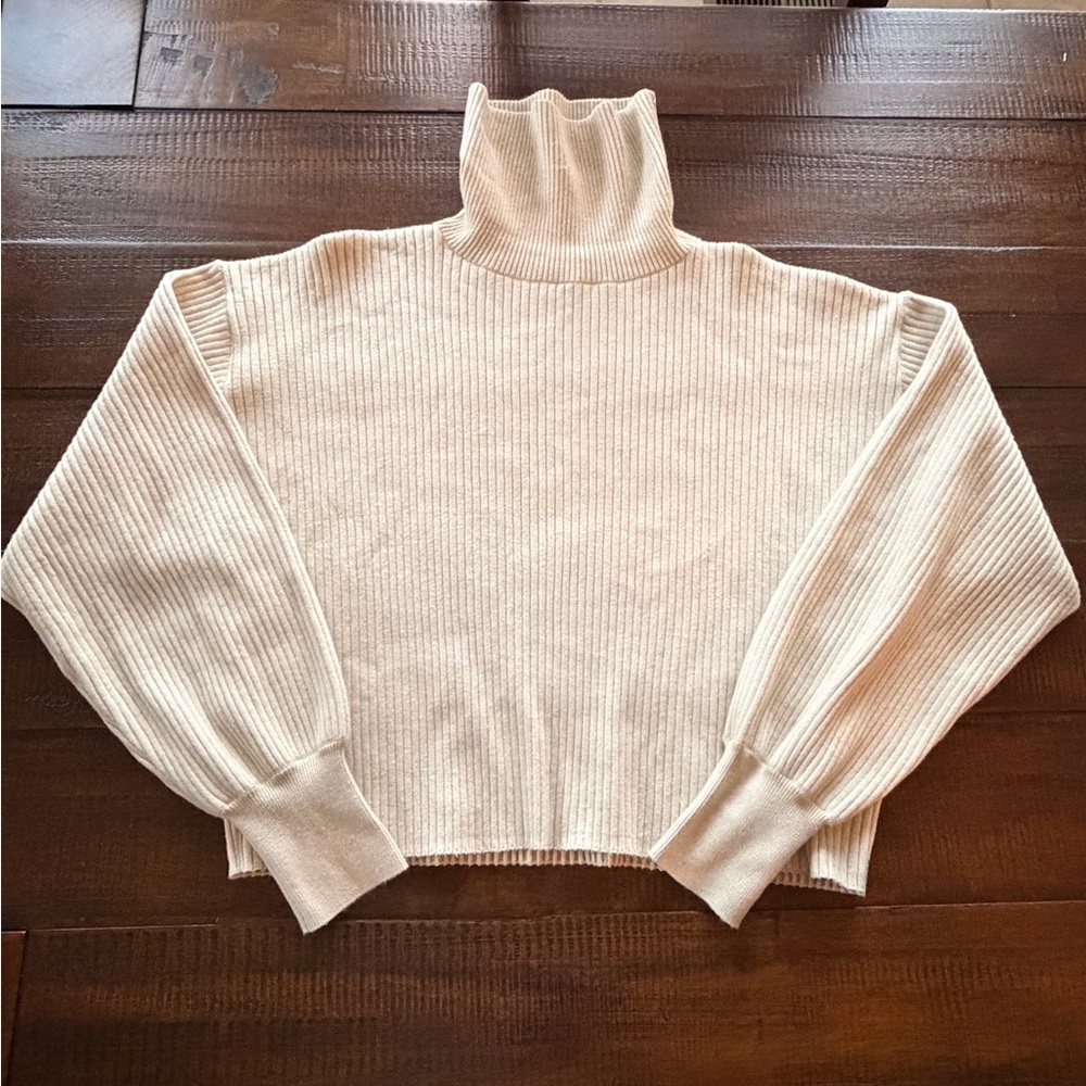 Good American Cream Ribbed Turtleneck Sweater - Women's Cozy Pullover